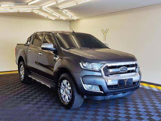 FORD RANGER 3.2 XLT 4X4 CD 20V DIESEL 4P AUTOMÁTICO FORD RANGER 3.2 XLT 4X4 CD 20V DIESEL 4P AUTOMÁTICO